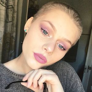 Meet your Posher, Macy